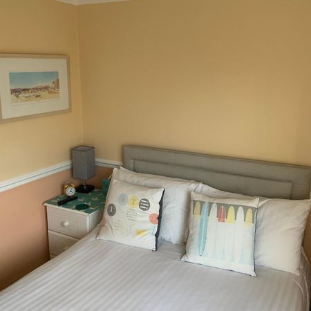 Green Apple Bed And Breakfast St Ives Exterior photo